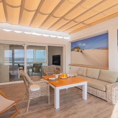 Casa Bambu, Paraiso Frente Al Mar Con Garaje. Horská chata Corralejo